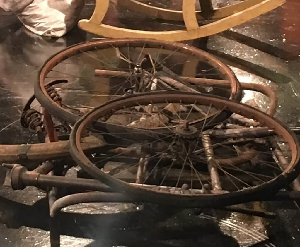 corroded bike wheels